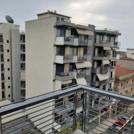 Kosmos Service Apartment Open View 2 塞萨洛尼基 Exterior photo